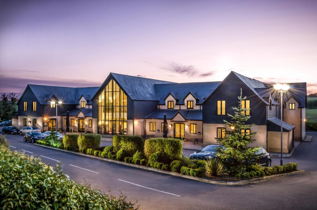 The Sharnbrook Hotel Exteriér fotografie
